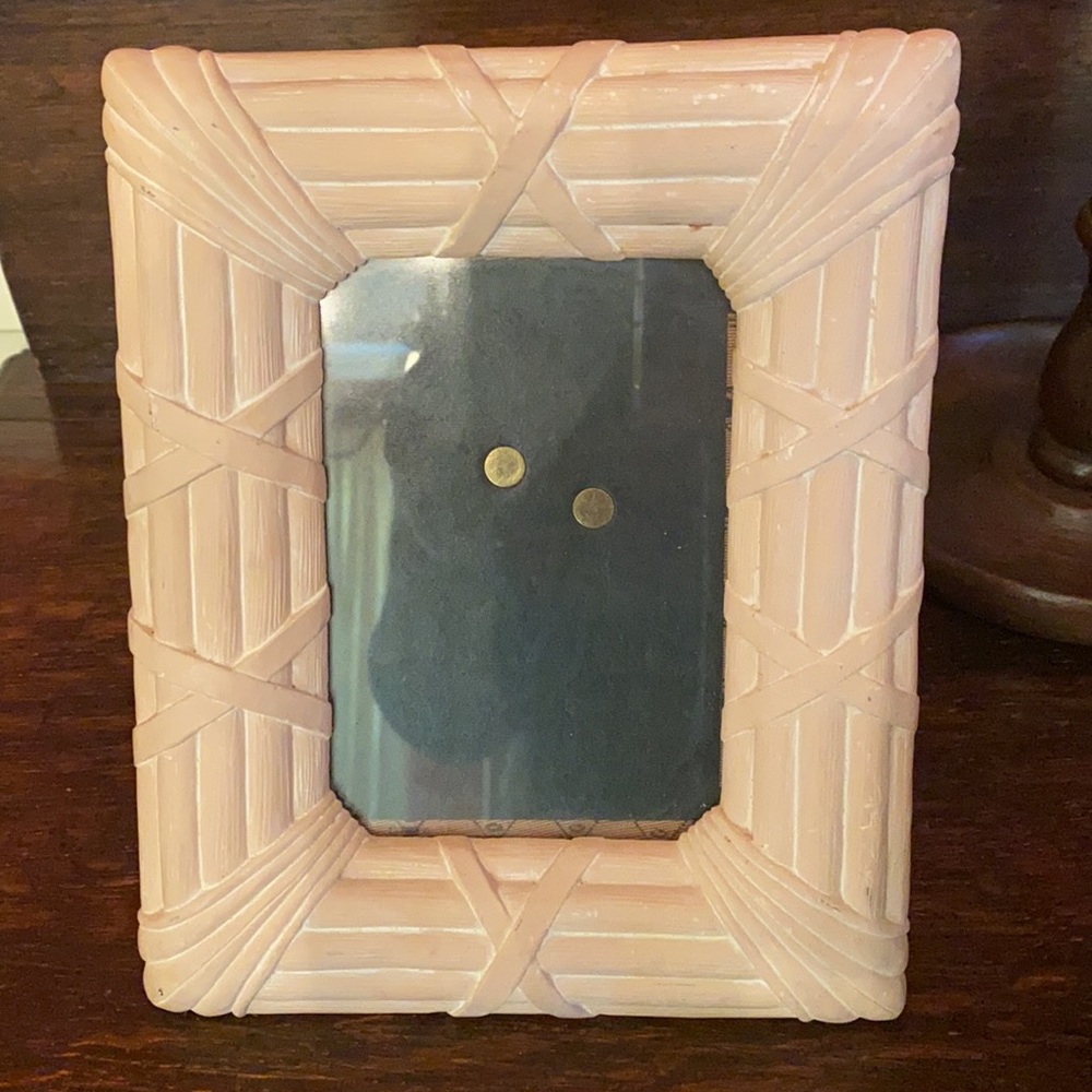 Pale Terracotta Frame - Picture 2 of 6